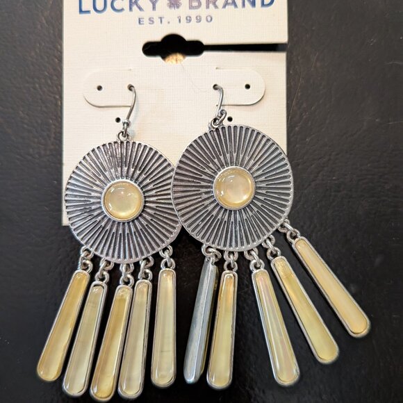 Lucky Brand Earring and Necklace Set - Picture 4 of 9